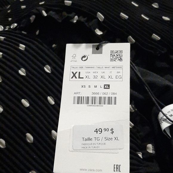 Zara dress - Picture 2 of 2